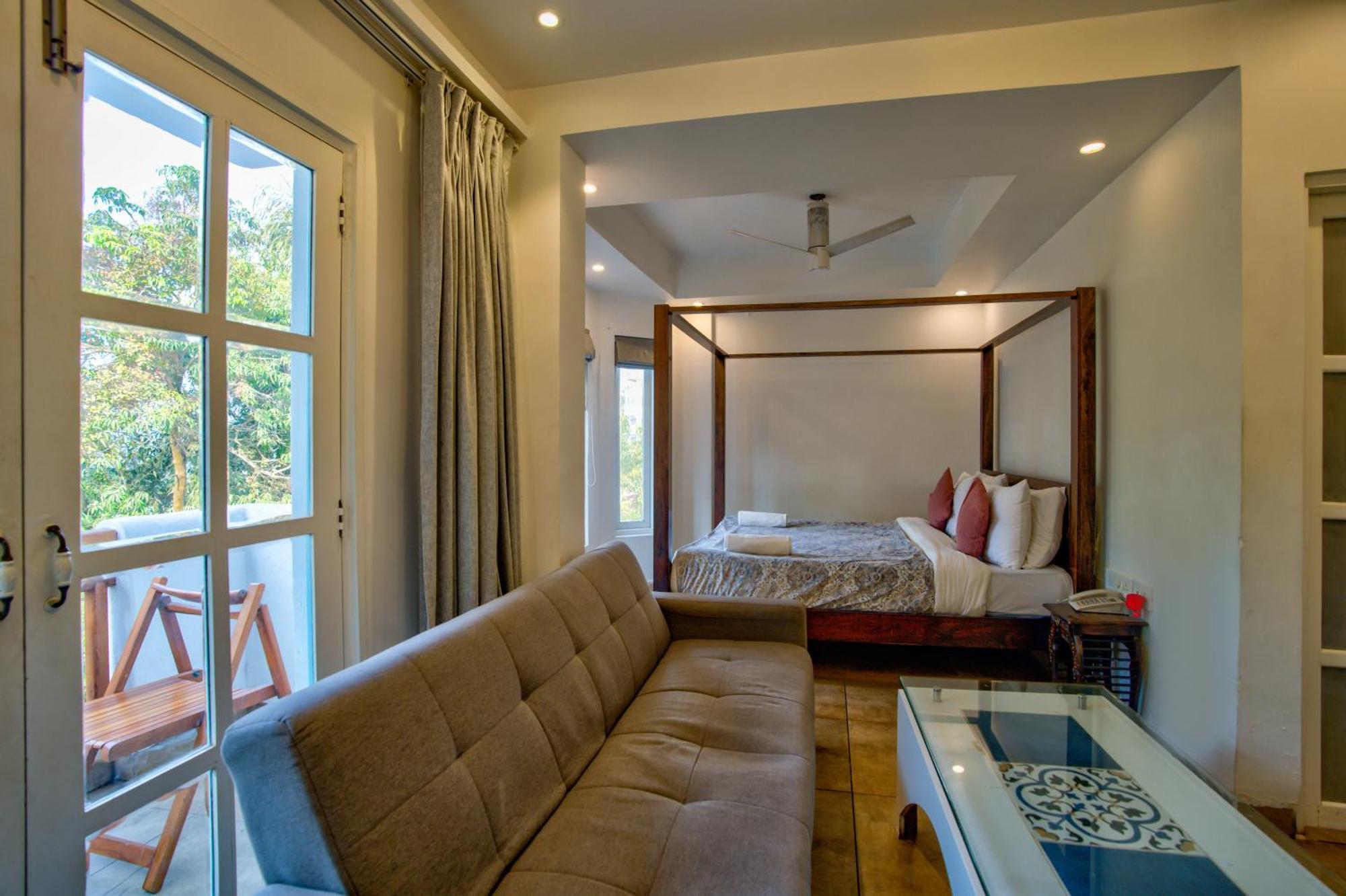 Hotel Pajaros Blu كالانغيُت المظهر الخارجي الصورة